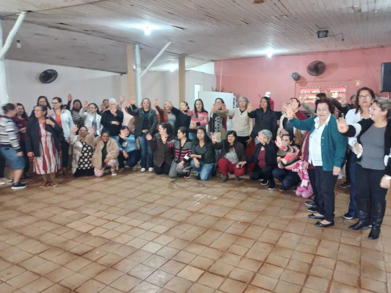 ENCONTRO DE CLUBE DE MÃES E TERCEIRA IDADE, BAIRRO BOA ESPERANÇA.