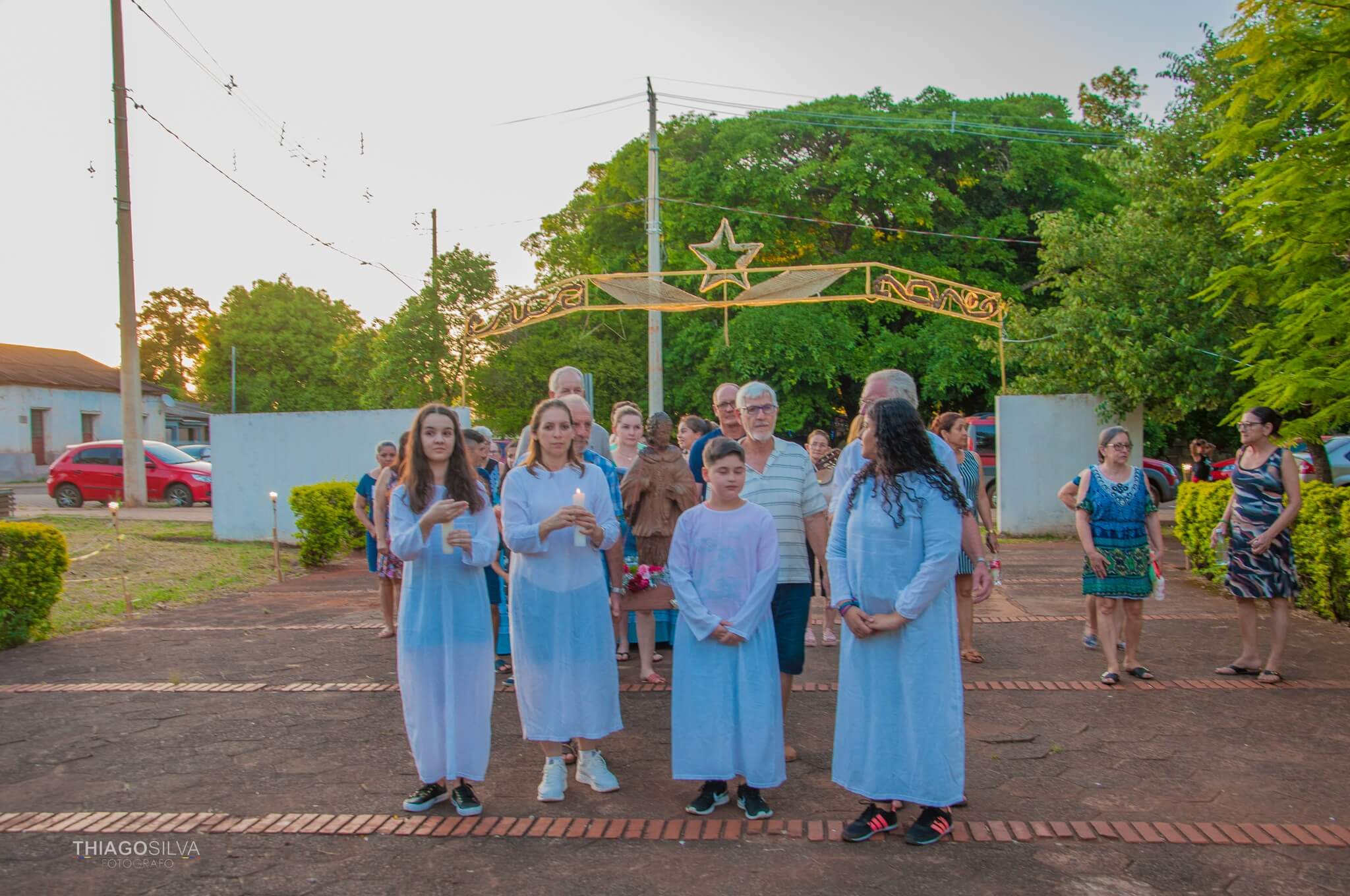 ABERTURA OFICIAL DO NATAL PRIMEIRA QUERÊNCIA EM LUZ OCORREU NESSA TERÇA-FEIRA (06).