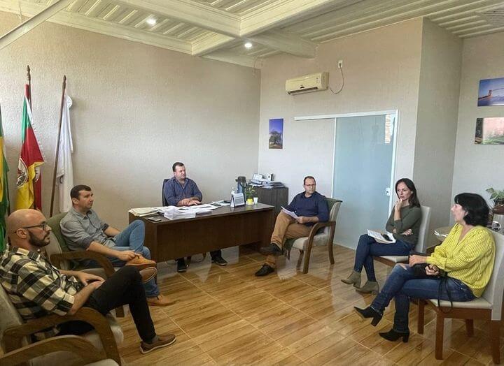 MUNICÍPIO RECEBE VISITA DA 12ª COORDENADORIA REGIONAL DE SAÚDE