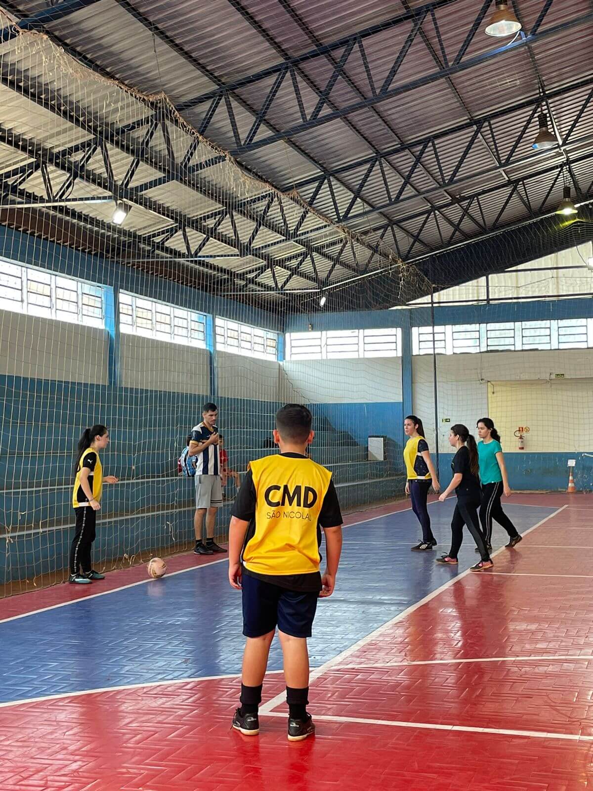 ESCOLINHA DE FUTEBOL