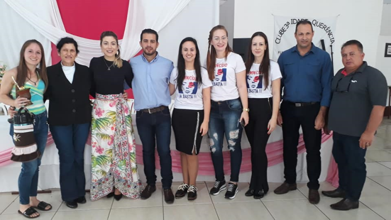 Palestra com a psicóloga Marianita Ortaça de conscientização contra Feminicídio. 