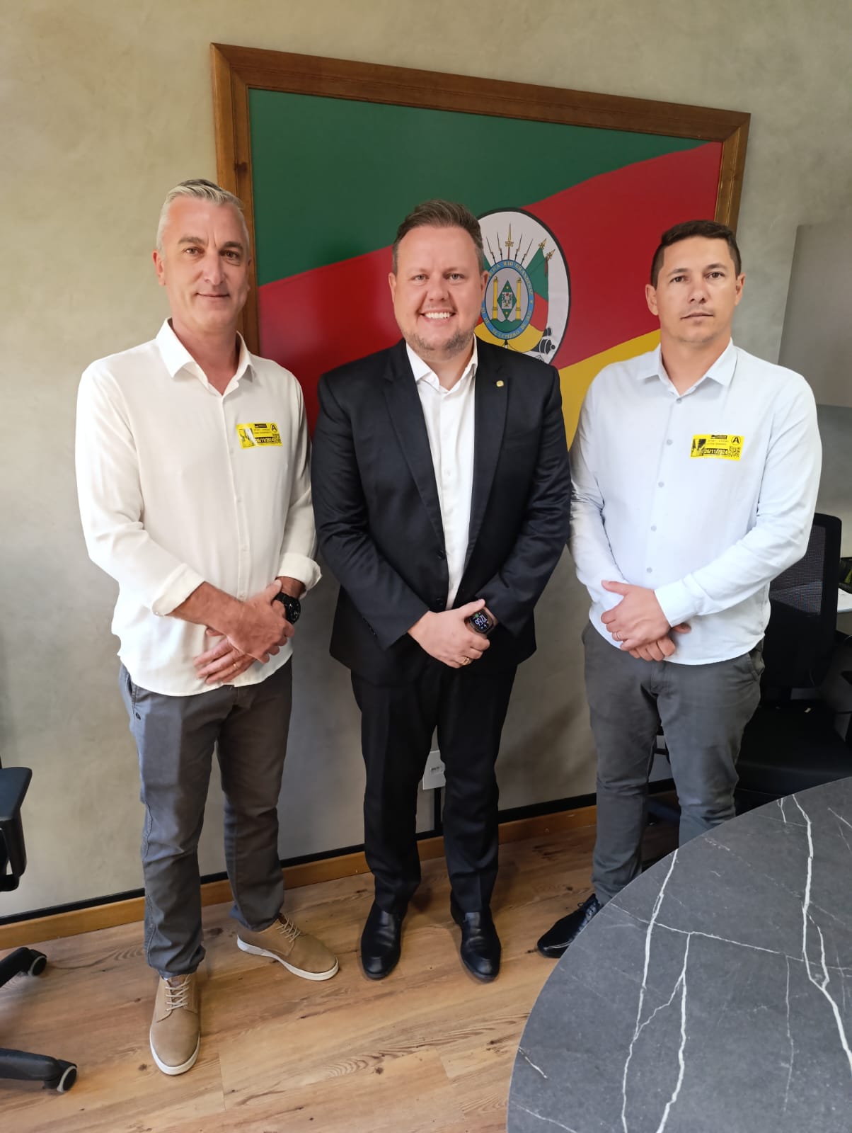 <p><strong>&nbsp;</strong><strong>Vereadores de Novo Tiradentes buscam investimentos para a &aacute;rea rural</strong></p>