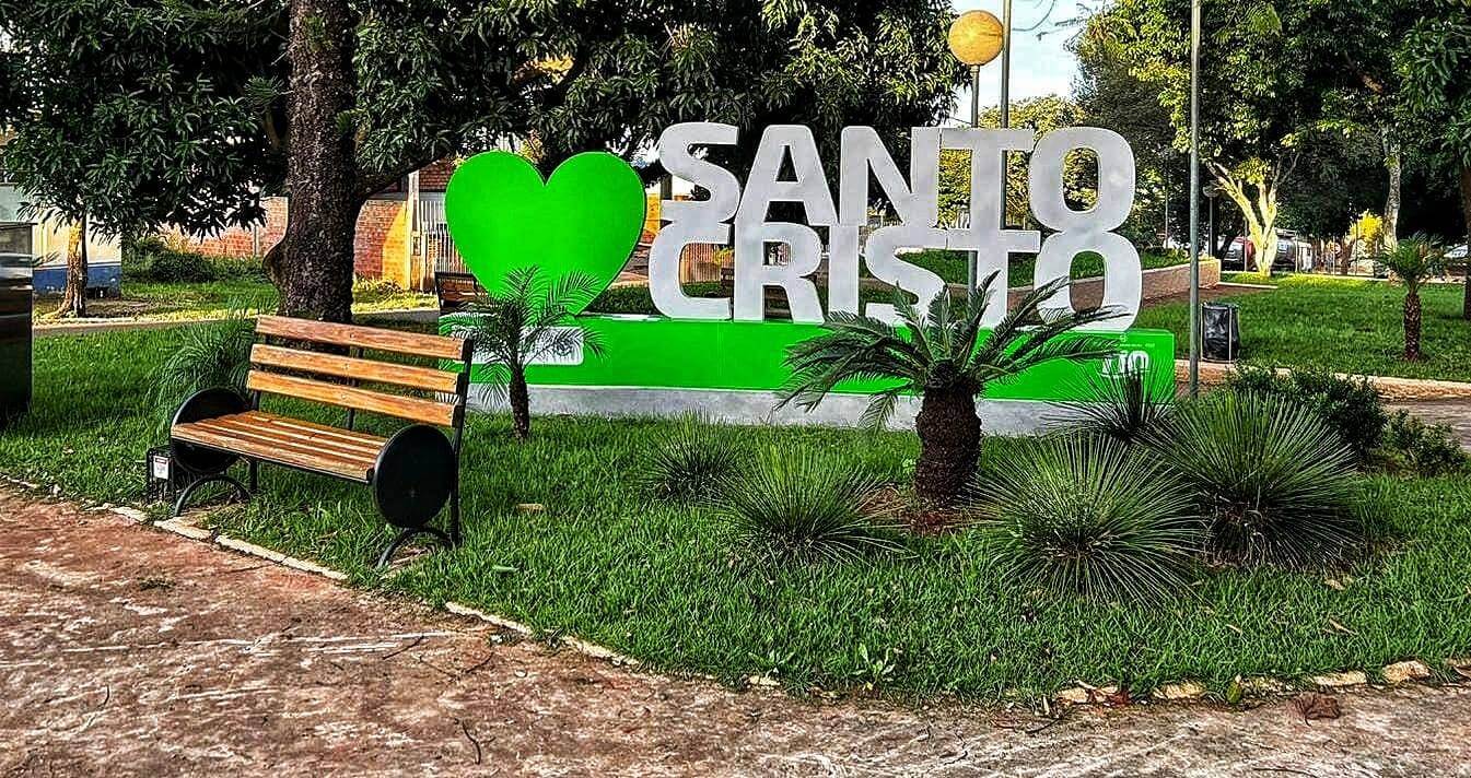 <p>SICREDI INSTALA LETREIRO TUR&Iacute;STICO&nbsp;</p>