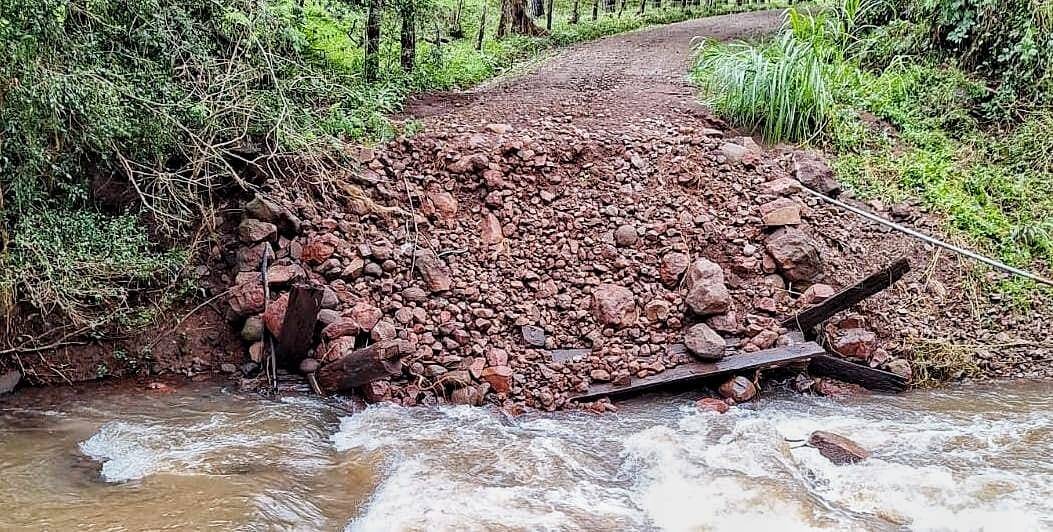 <p><strong>ENCAMINHADO DECRETO DE EMERG&Ecirc;NCIA</strong></p>