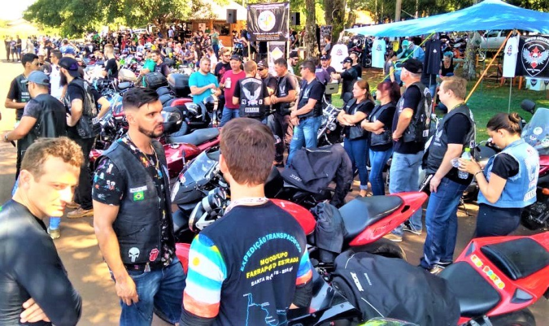 ENCONTRO DE MOTOCICLISTAS