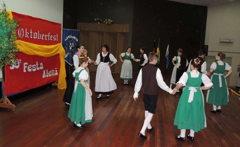 30ª. Festa Alemã/Oktoberfest se estende até o dia 24