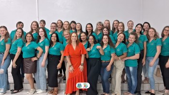<p>Um M&ecirc;s de Celebra&ccedil;&atilde;o &agrave; Mulher</p>