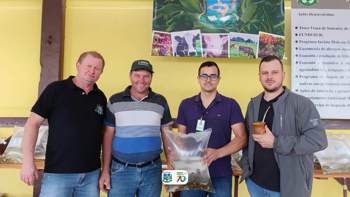 <p>Alevinos para Agricultores</p>