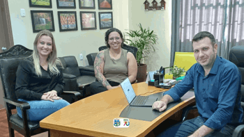 <p>&nbsp;Munic&iacute;pio conta com a Dra. Sandy</p>