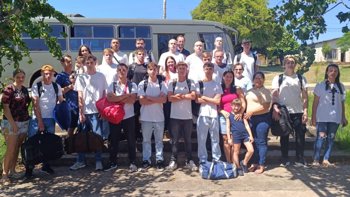 <p>𝟭𝟲 𝗷𝗼𝘃𝗲𝗻𝘀 𝘀𝗮𝗻𝘁𝗼-𝗰𝗿𝗶𝘀𝘁𝗲𝗻𝘀𝗲𝘀 𝗽𝗮𝗿𝘁𝗶𝗰𝗶𝗽𝗮𝗺 𝗱𝗲 𝗶𝗻𝗰𝗼𝗿𝗽𝗼𝗿𝗮𝗰̧𝗮̃𝗼 𝗻𝗼 𝟭𝟵&ordm; 𝗥𝗖 𝗠𝗲𝗰 𝗱𝗲 𝗦𝗮𝗻𝘁𝗮 𝗥𝗼𝘀𝗮</p>
