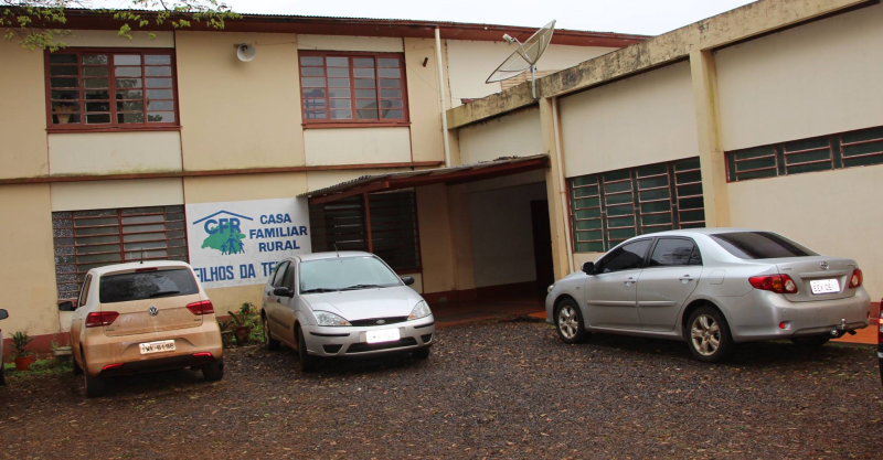 INSTALAÇÕES NO SEMINÁRIO