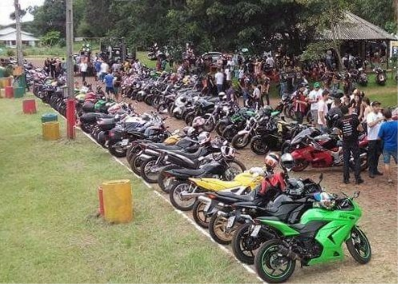 SANTOS PECADORES ABREM A SEMANA DO MUNICÍPIO