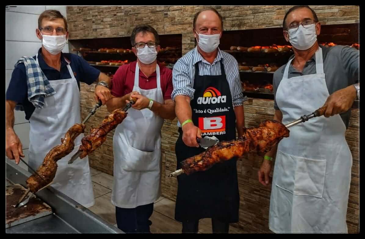 FESTA DO LEITÃO