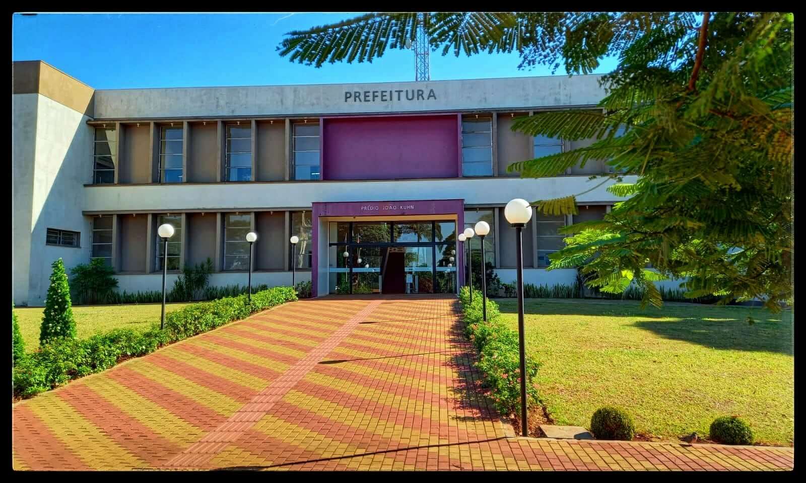 SALÁRIO E DÉCIMO TERCEIRO FORAM ANTECIPADOS