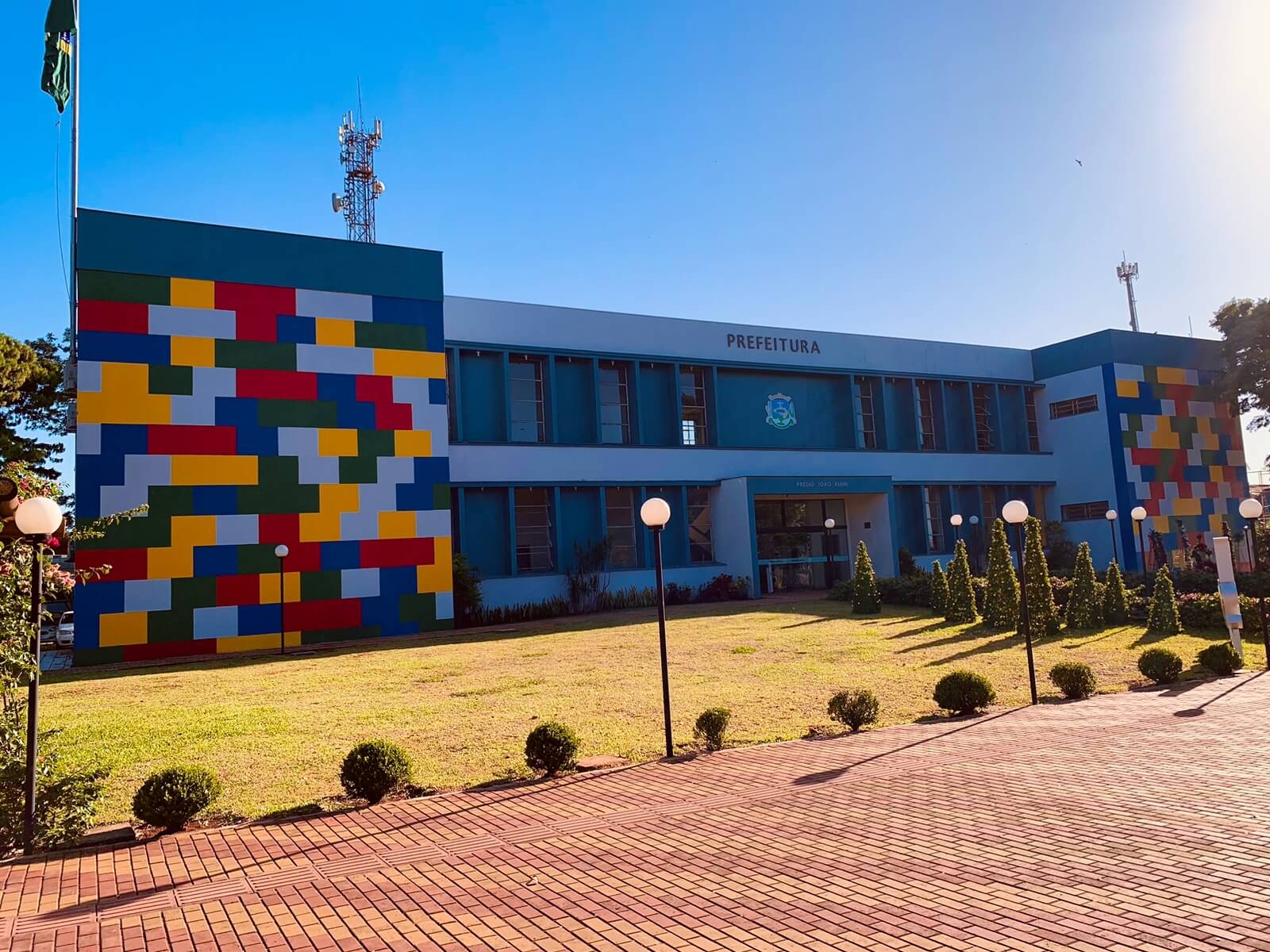 PREFEITURA CONTRATA