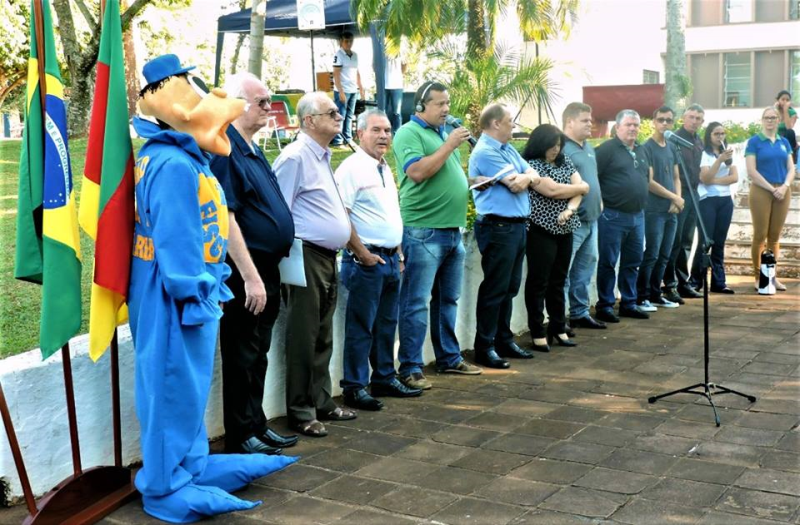 ABERTURA DA 8ª FEIRA DO LIVRO 
