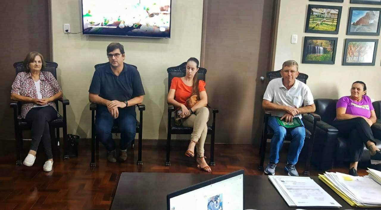 BOM PRINCÍPIO BAIXO RECEBE ASFALTO