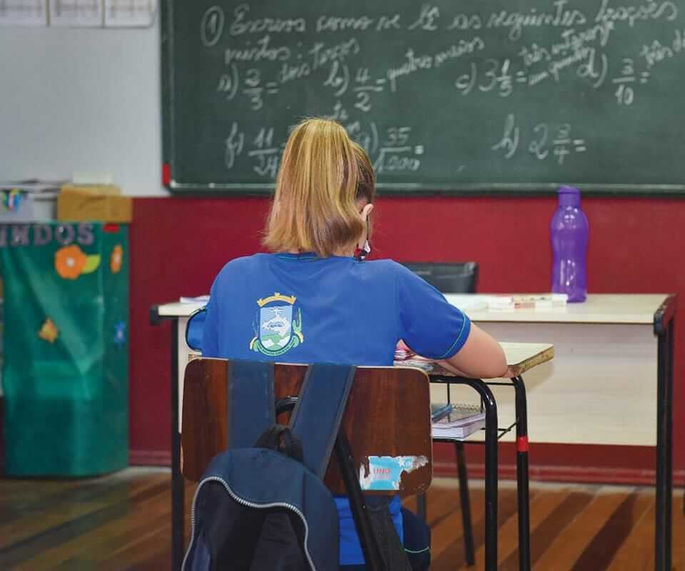 EXECUTIVO SOLICITA MEDIDA 