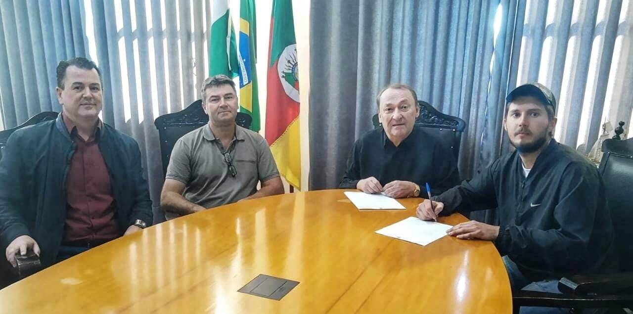 INÍCIO DO CALÇAMENTO