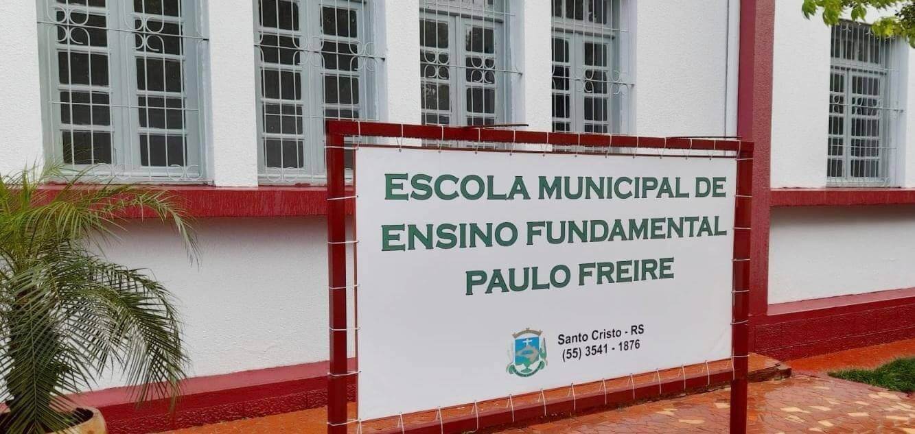 ESCOLA PAULO FREIRE