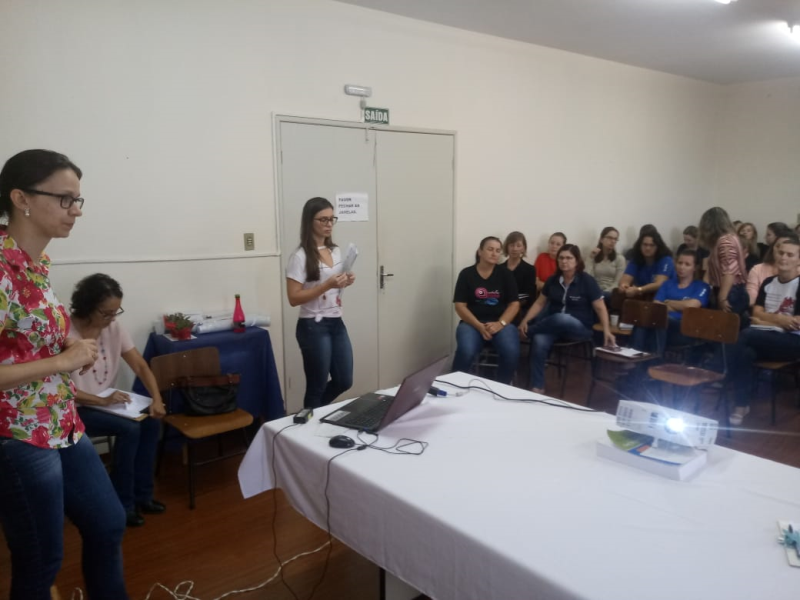 SAÚDE REALIZA REUNIÃO MENSAL