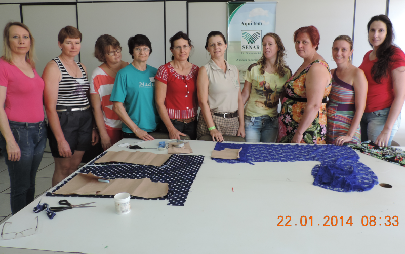 CRAS promoveu curso de Corte e Costura