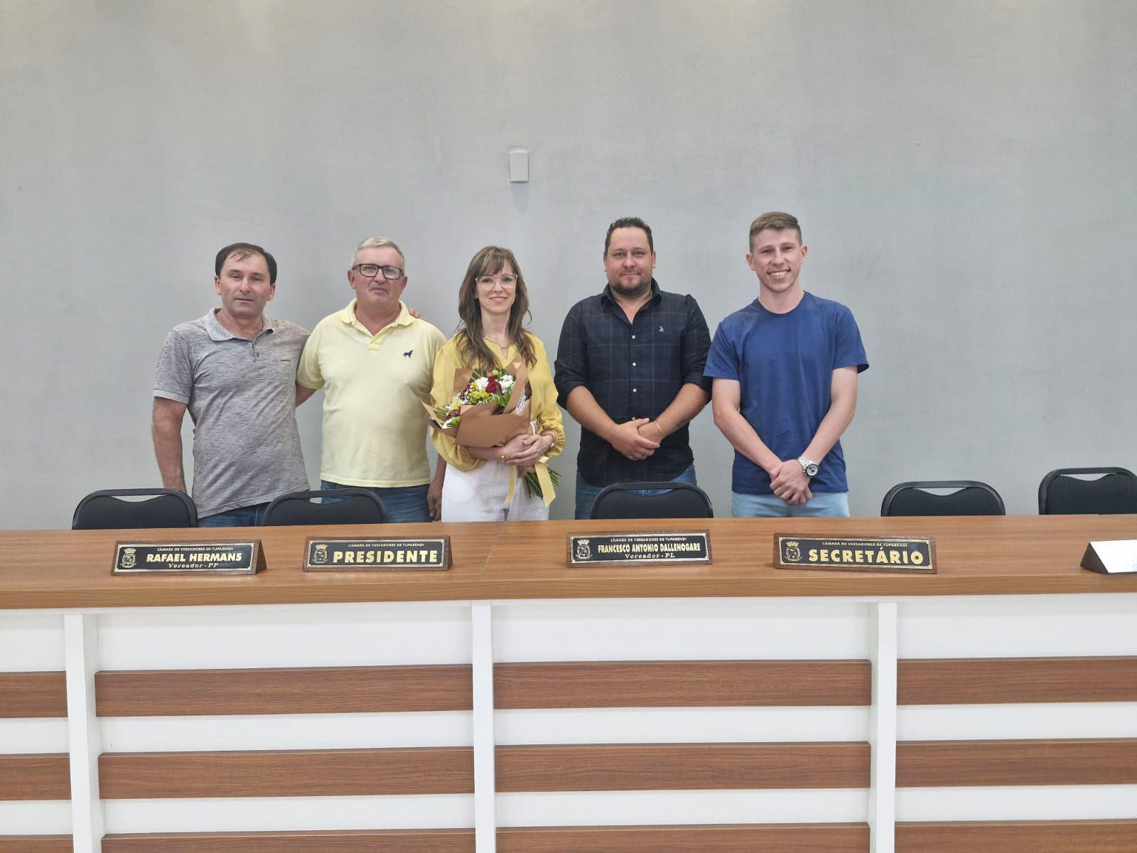 POSSE 1ª VEREADORA SUPLENTE GISELE (PP)