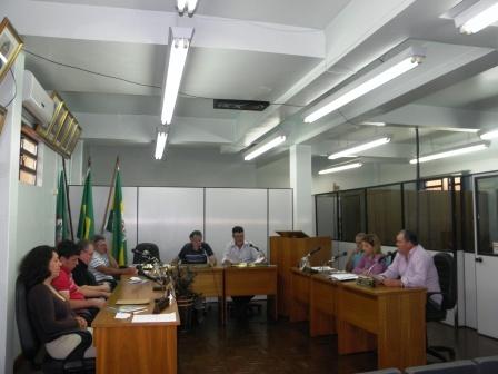 COMUNIDADE DE ESQUINA BURITI AGRADECE VEREADORES E PREFEITO
