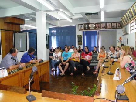 ALUNOS SEM CRECHE PARA 2014