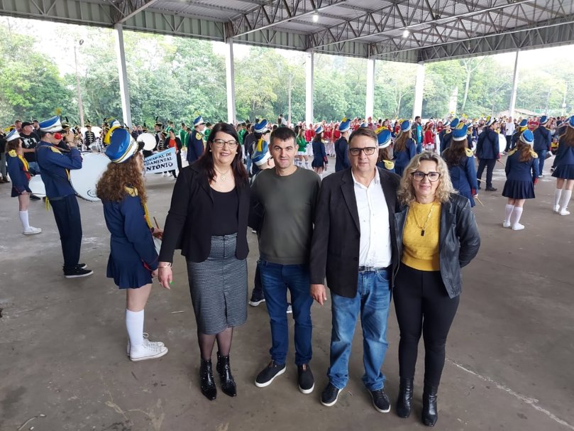 <p>Rolante realiza Encontro de Bandas Marciais</p>