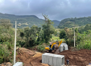 <p>Obras na ponte da Mascarada</p>