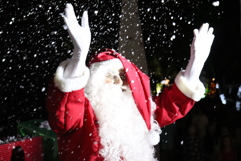 ABERTURA DO NATAL SEM FRONTEIRAS ENCANTOU O PÚBLICO PRESENTE
