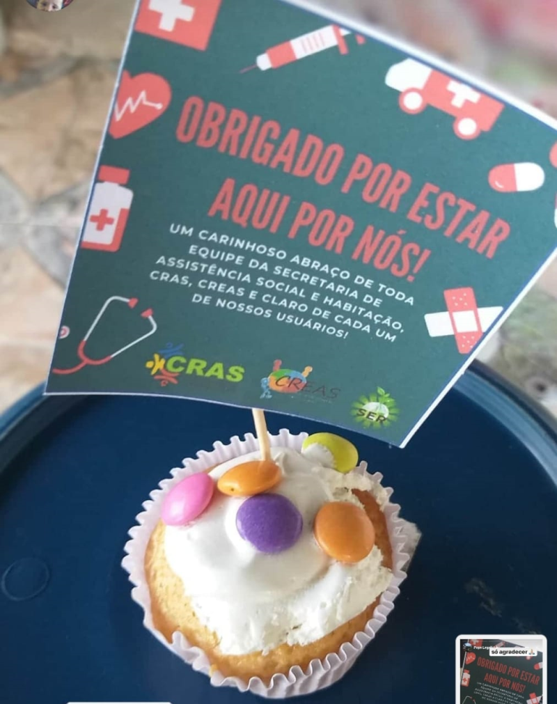 HOMENAGEM AOS PROFISSIONAIS DA SAÚDE