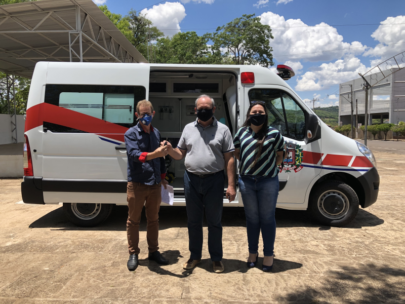 ADQUIRIDA AMBULÂNCIA 0 KM