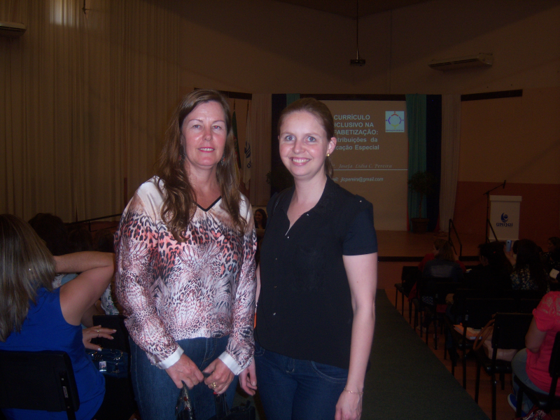 Coordenadora e Supervisora participam de encontro em Santa Rosa.