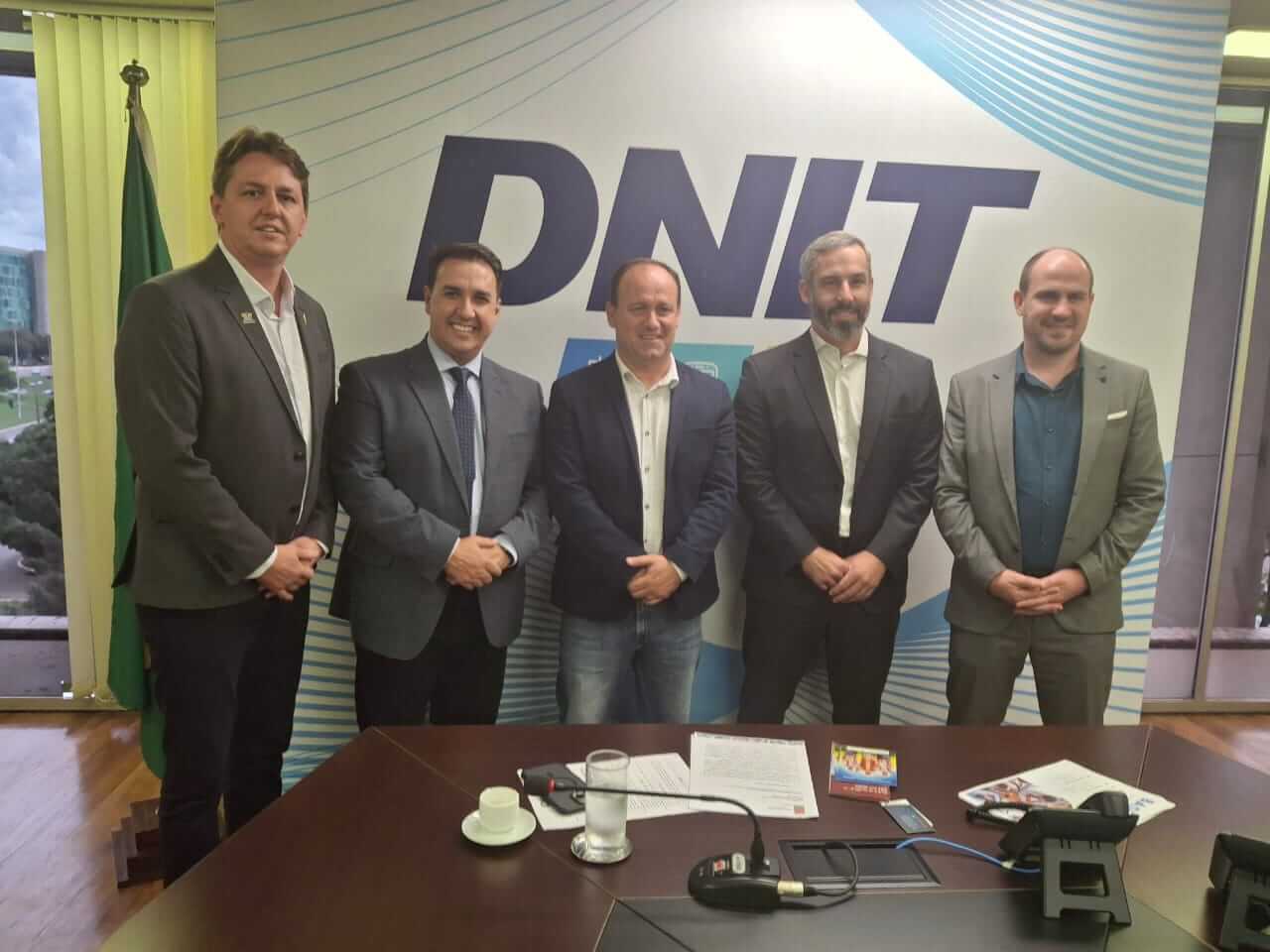 <p>Diretor do DNIT anuncia publica&ccedil;&atilde;o do novo edital com os valores atualizados - PONTE INTERNACIONAL&nbsp;</p>