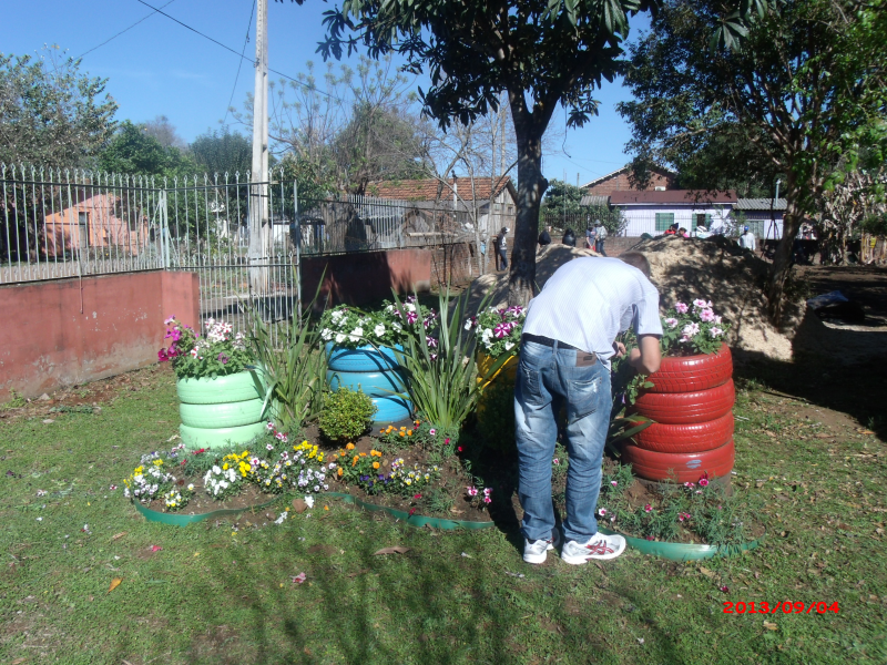 Atividades realizadas no CRAS e CREAS