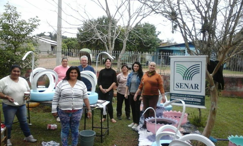 Curso trabalha com saneamento e oficina de reciclagem