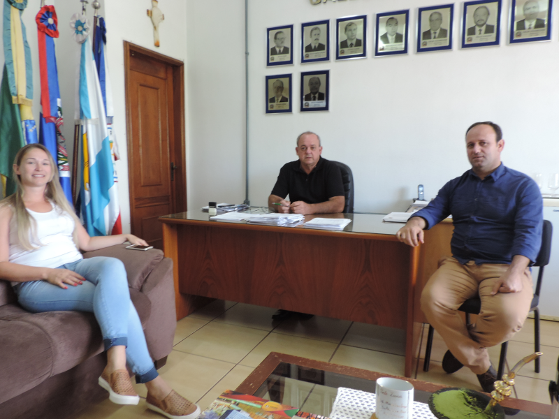 “SEGURANÇA” FOI TEMA DE REUNIÃO COM A CAPITÃ DA 14ª BPM DE SÃO LUIZ GONZAGA