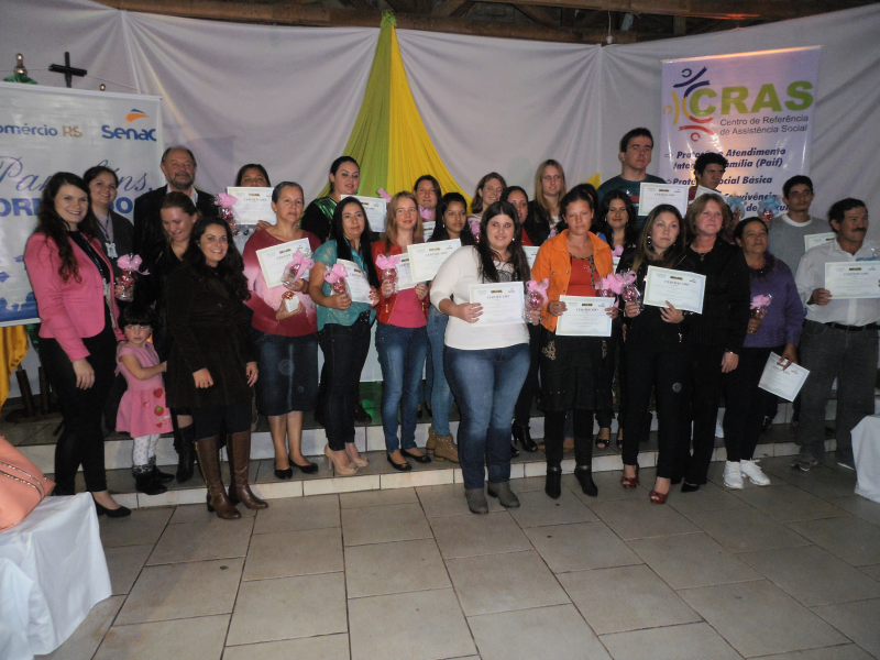 PRONATEC forma 38 pessoas por meio do CRAS