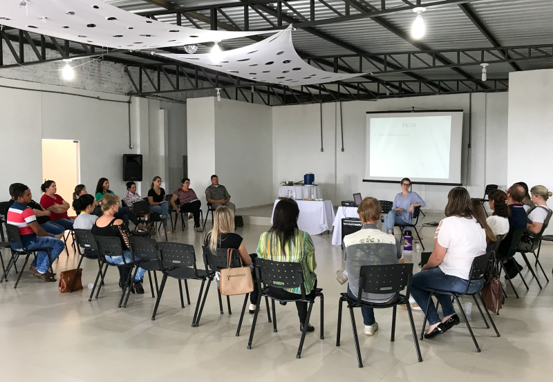 REUNIÃO CONJUNTA ENTRE OS MUNICÍPIOS DE PORTO XAVIER E PORTO LUCENA ESTABELECE DIRETRIZES DE ATUAÇÃO AO ATENDIMENTO DE CRIANÇAS E ADOLESCENTES PARA O ANO DE 2018