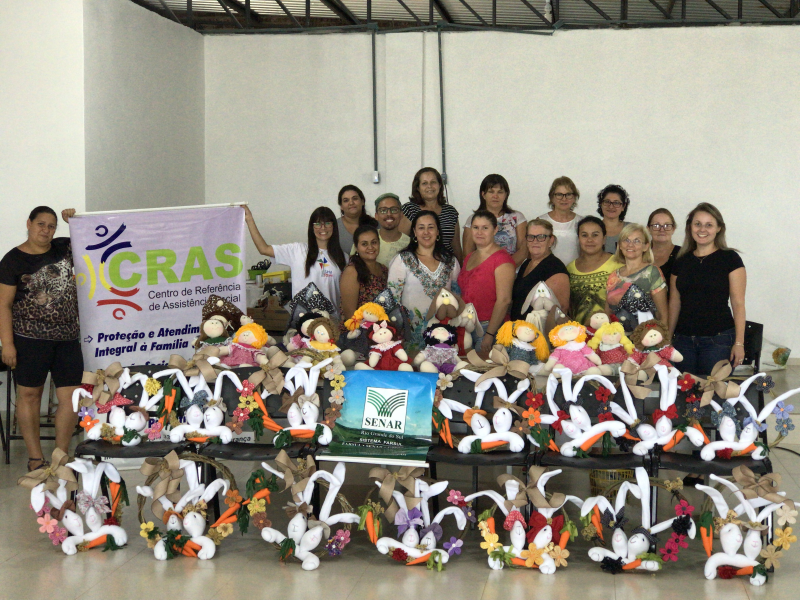 Prefeitura e SENAR promovem cursos de “Confecção de Bonecas de Pano” e “Processamento de Frutas”