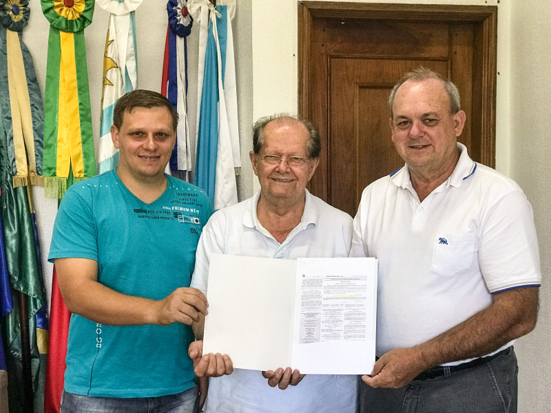 PORTO XAVIER TERÁ NOVA RÁDIO FM.