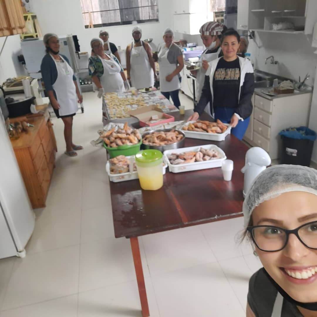 CREAS INCENTIVA A GERAÇÃO DE RENDA E O EMPODERAMENTO