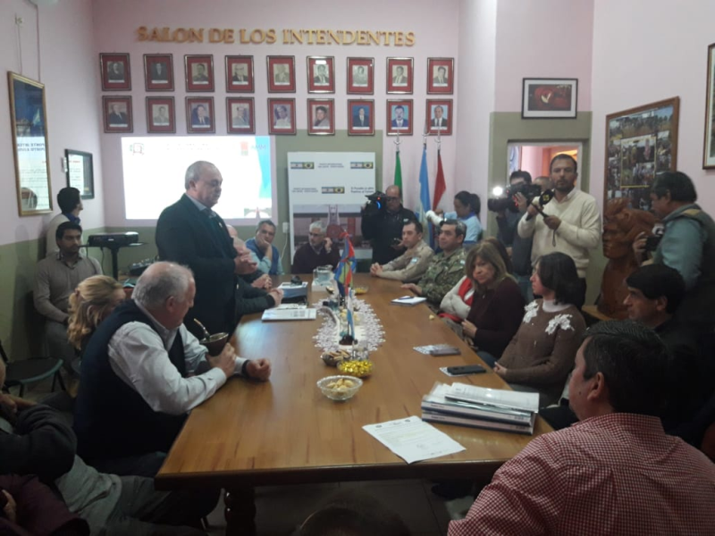 REALIZADA REUNIÃO PARA DISCUTIR ASSUNTOS IMPORTANTES DA PONTE INTERNACIONAL