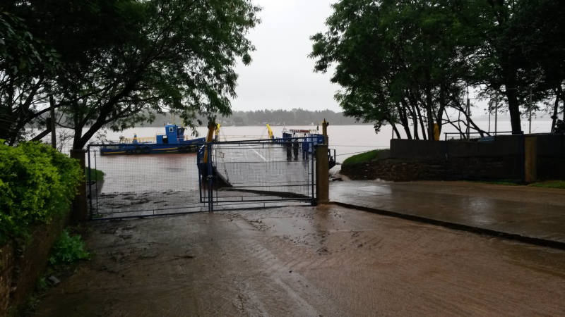 Rio Uruguai cresce e ribeirinhos devem ficar alertas