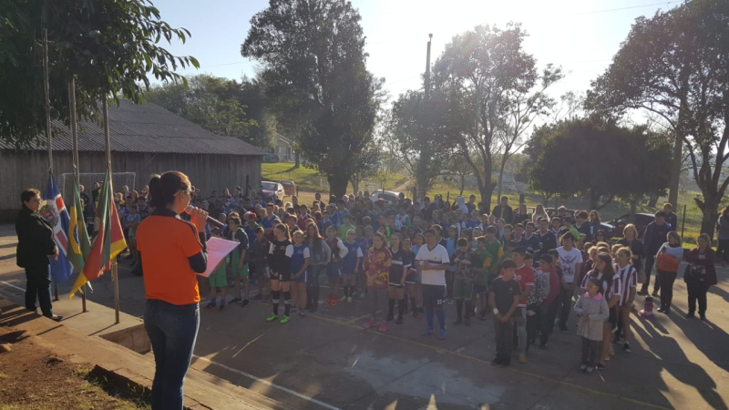 2º ENCONTRÃO ESPORTIVO MOVIMENTA ESCOLAS PÓLOS DE PORTO XAVIER E ROQUE GONZALES