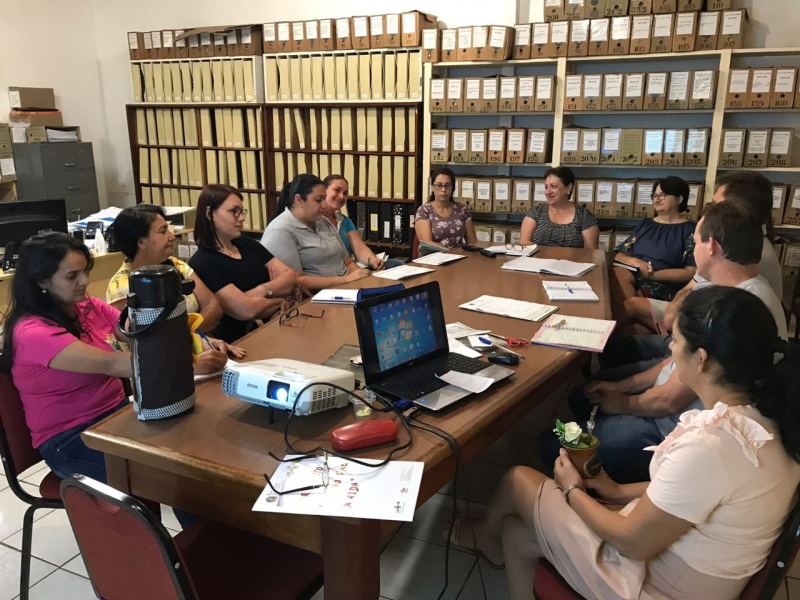 REUNIÃO DE DIRETORES 