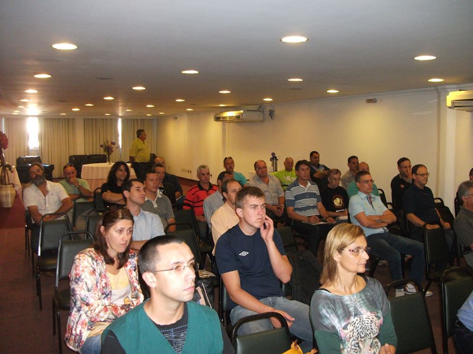 Vigilância Ambiental em reunião de combate a dengue e a febre chikungunya