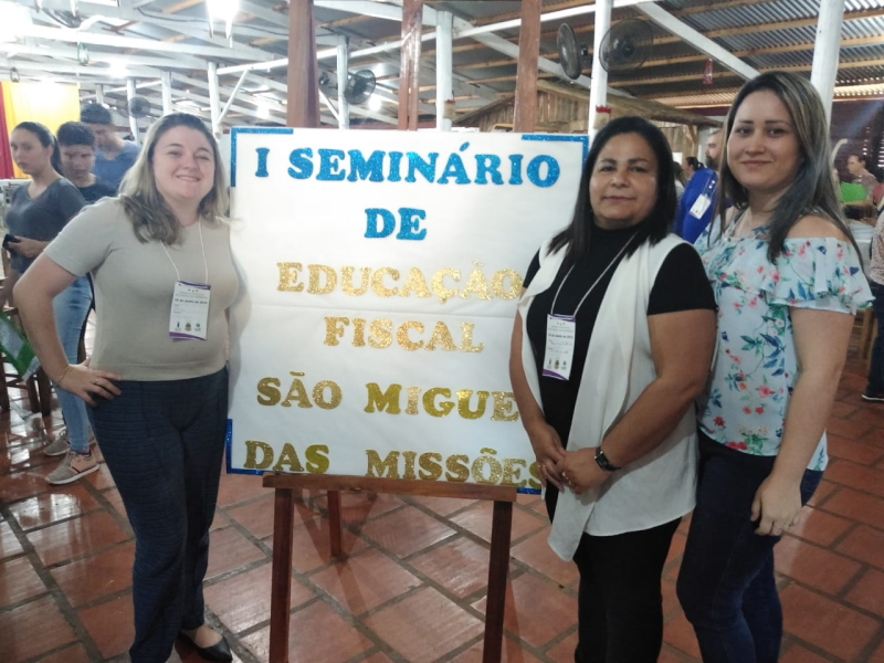 SERVIDORAS PARTICIPAM DE SEMINÁRIO DE EDUCAÇÃO FISCAL